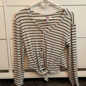 Long sleeve button down top